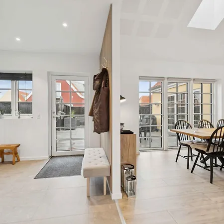 Bright And Lovely In * Skagen