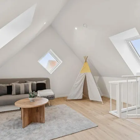 Bright And Lovely In *