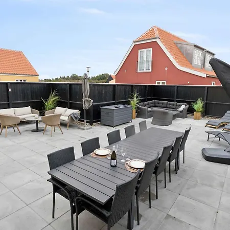 Bright And Lovely In *