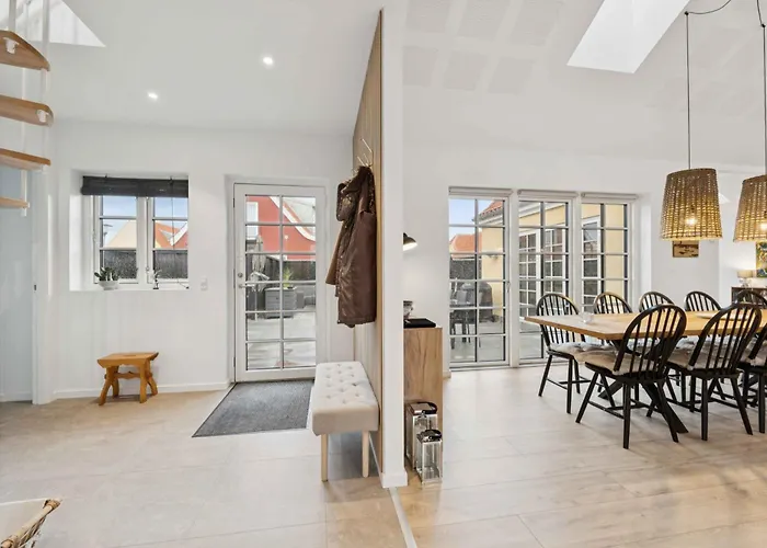 Bright And Lovely In * Σκάγκεν